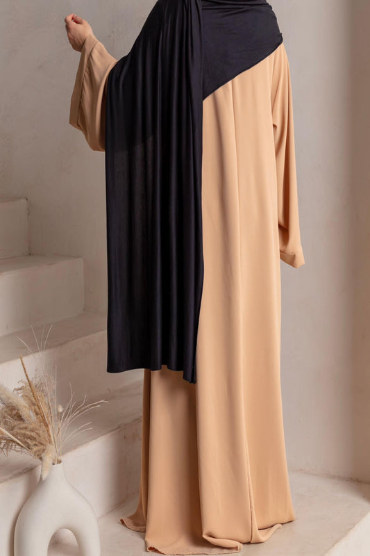 Medina Abaya sand